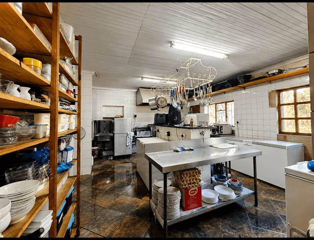 830M² RETAIL FOR SALE IN HEIDELBERG CENTRAL